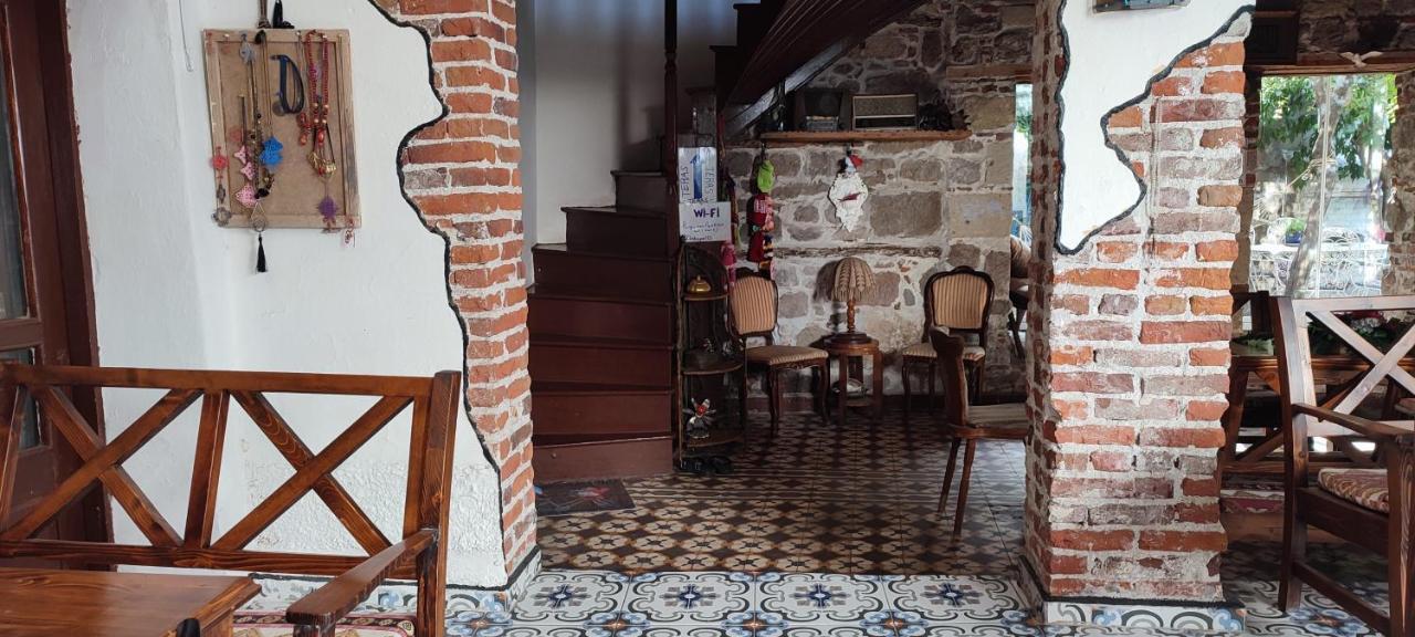 Pergamon Pension Bergama Eksteriør bilde