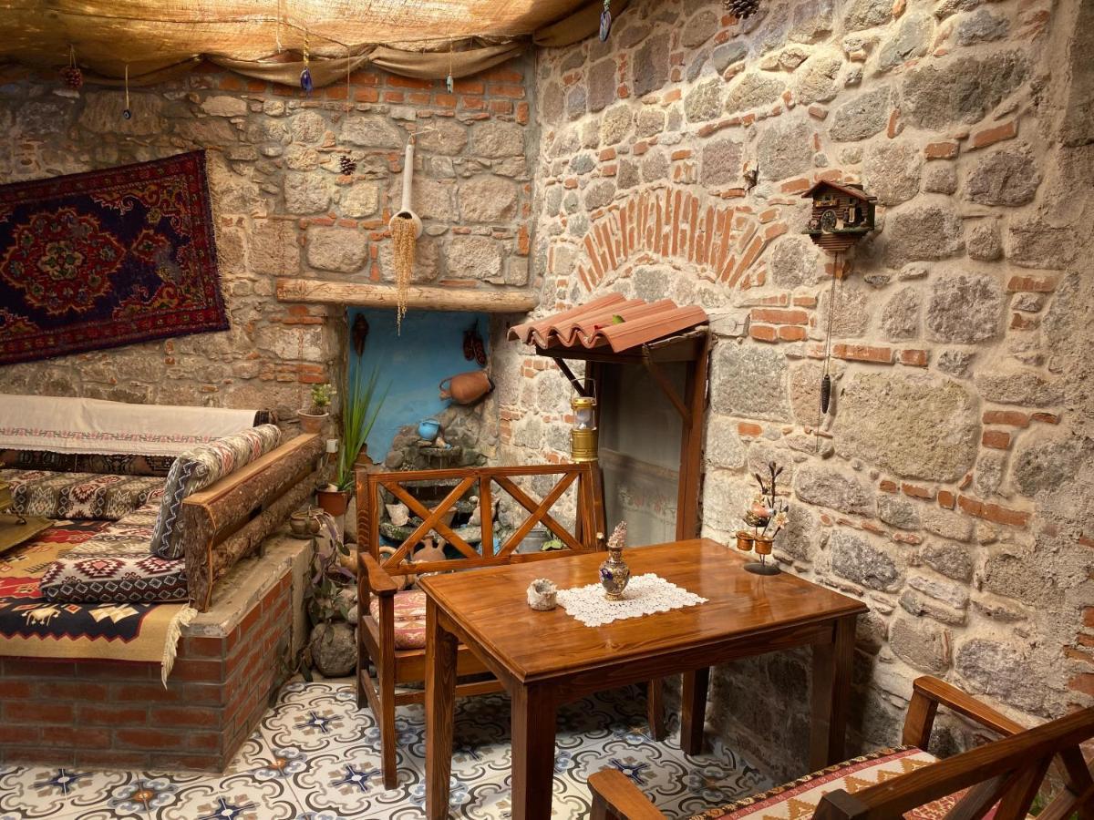 Pergamon Pension Bergama Eksteriør bilde