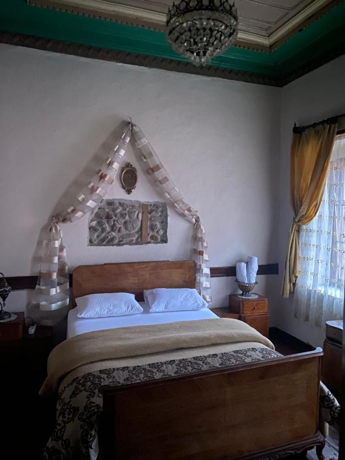 Pergamon Pension Bergama Eksteriør bilde