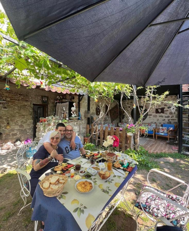 Pergamon Pension Bergama Eksteriør bilde