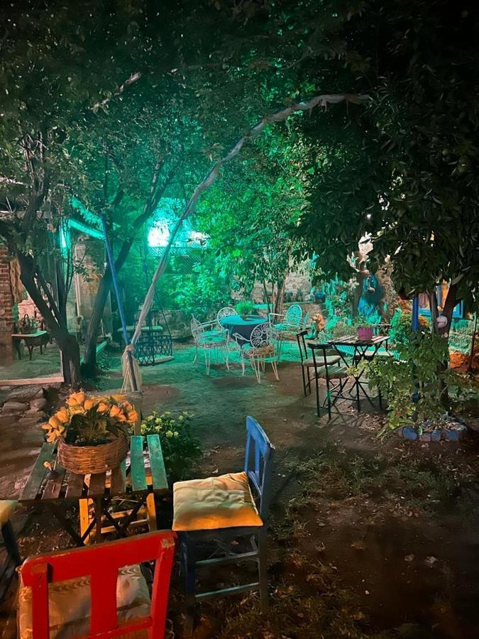 Pergamon Pension Bergama Eksteriør bilde
